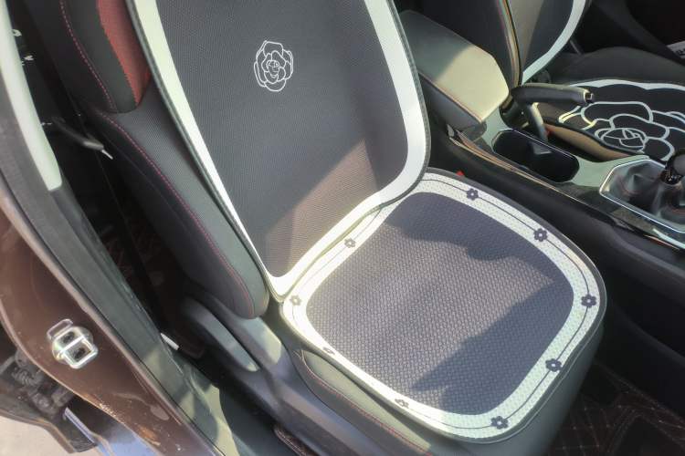 Used MG 5 2023 180 DVVT Manual Fashion Edition
