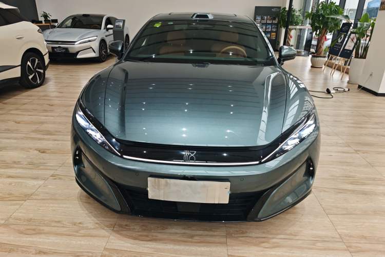 Used BYD Han L 2025 DM-p Four-Wheel-Drive LiDAR Flagship Model
