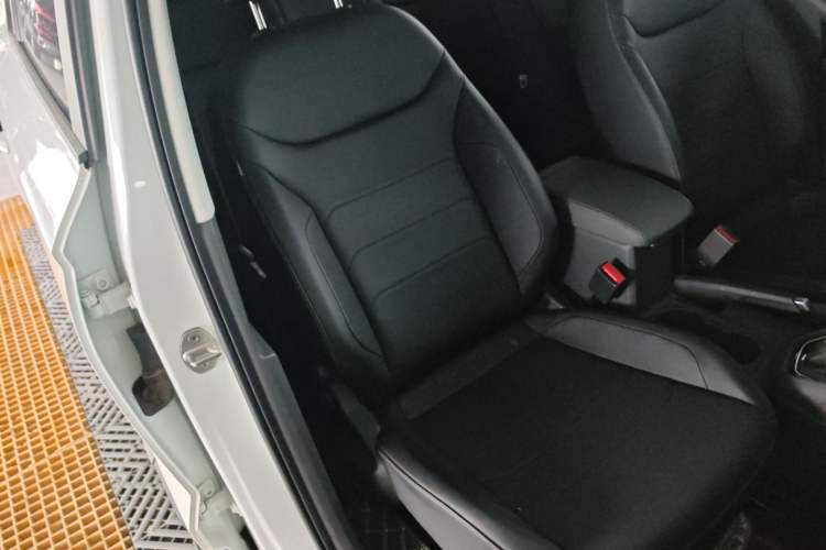 Used Jetta VS5 2019 280TSI Automatic Enjoyment Model
