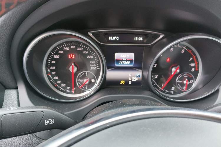 Used Mercedes-Benz CLA 2017 CLA 220 4MATIC
