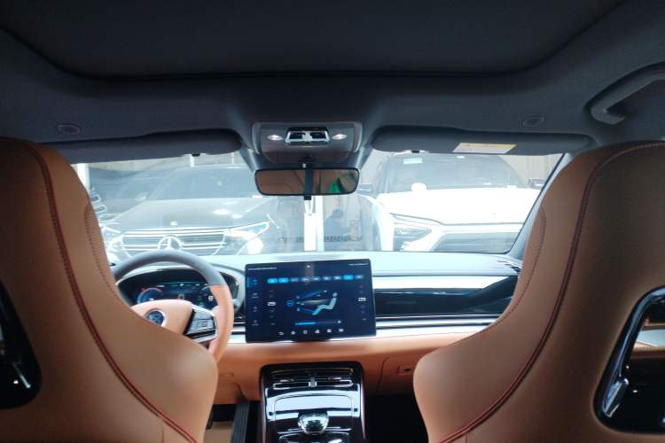 Used BYD Han 2022 EV Genesis Edition 715KM Front-Wheel-Drive Prestige Model