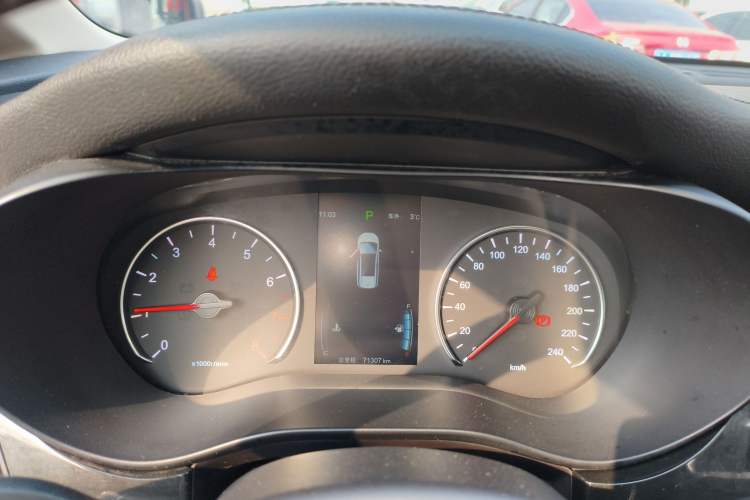 Used BYD Song MAX 2017 1.5T Automatic Smart Connect Elite 7-Seater
