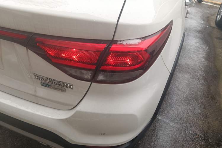 Used Kia KX Cross 2018 1.6L Automatic Dynamic Sunroof Version
