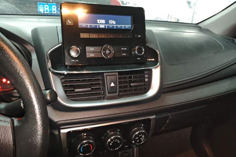 Used Toyota YARiS L Zhi Xuan 2021 1.5L CVT Leading Edition