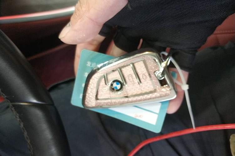 Used BMW X5 2022 Restyled xDrive 30Li Luxury Version M Sport Package
