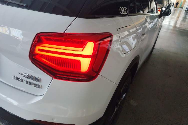 Used Audi Q2L 2018 35 TFSI Launch Exclusive Edition China V