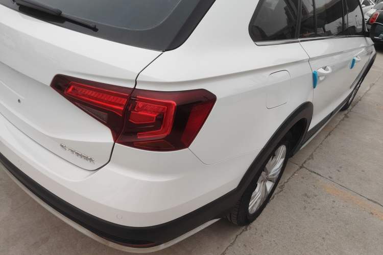 Used Volkswagen C-TREK 2017 1.6L Automatic Comfort Model
