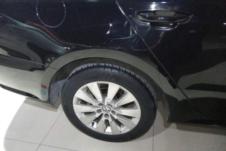 Used Volkswagen Lavida 2013 Restyled Classic 1.6L Automatic Comfort Edition
