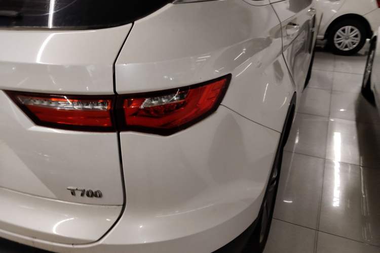 Used Zotye T700 2017 1.8T Dual-Clutch Prestige Model
