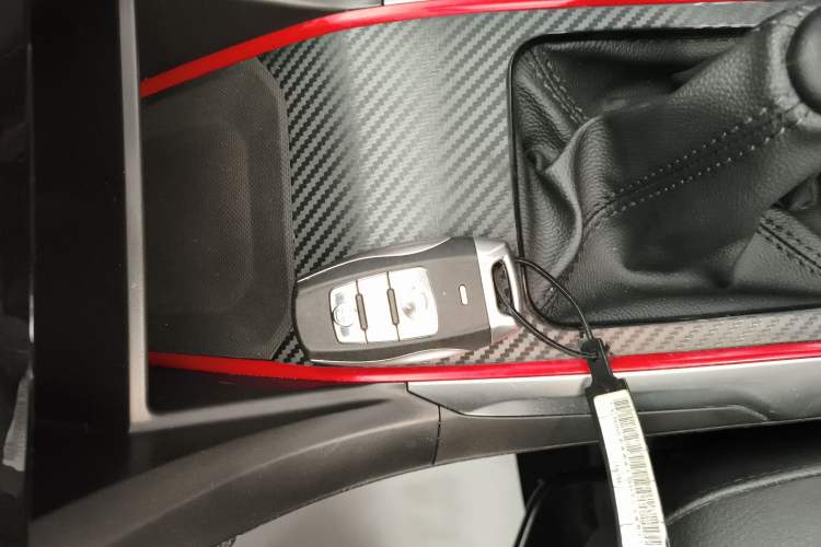 Used Haval H2 2017 Blue Label 1.5T Manual Two-Wheel Drive Elite Model