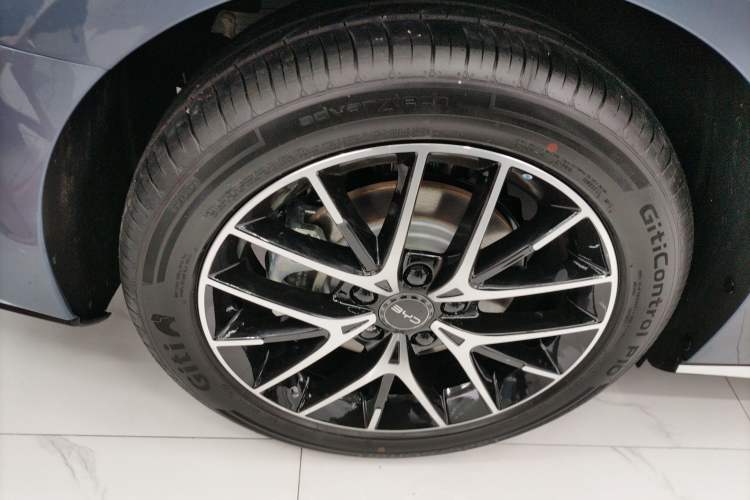 Used BYD Seal 07 DM-i 2025 Intelligent Driving Version DM-i 1.5L 125 km Luxury Edition