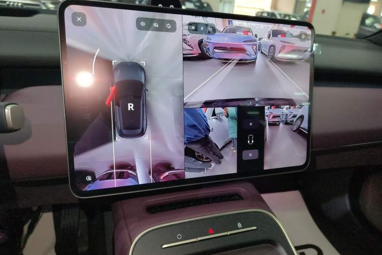 Used Nio ET5T 2025 75 kWh Touring
