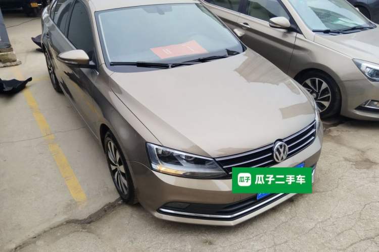 Used Volkswagen Sagitar 2018 1.6L Manual Comfort Model