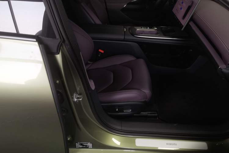 Used  SU7 2024 Rear-Drive Ultra-Long Range Advanced Pro-Level Intelligent Driving Version