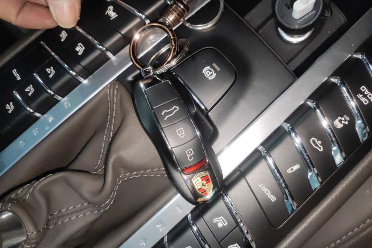 Used Porsche Macan 2018 Macan 2.0T