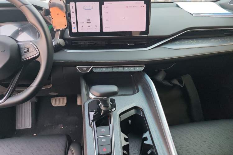 Used Geely Auto Preface 2023 1.5TD Fuyao Version