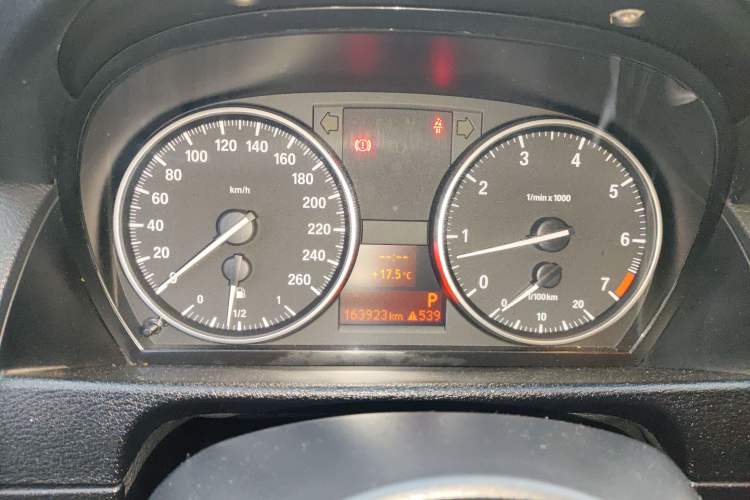 Used BMW X1 2014 sDrive18i Leading Model