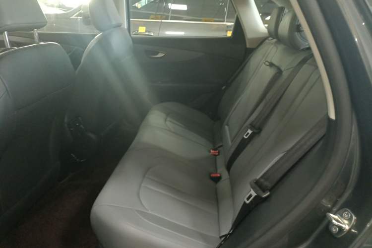 Used MG ES5 2025 525max Rear-Drive Intelligent Driving Version
