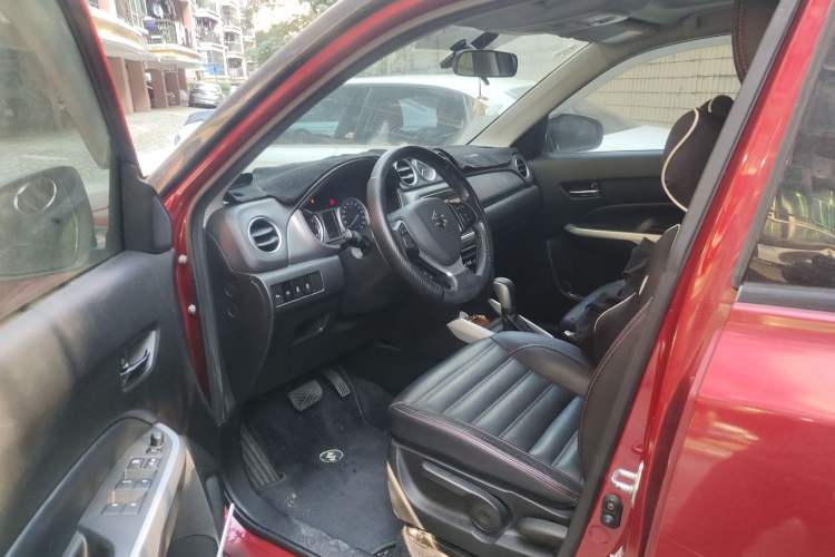 Used Suzuki Vitara 2016 1.4T Automatic Two-Wheel Drive Luxury Version
