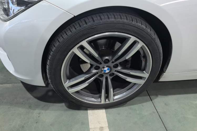 Used BMW 3 Series 2017 320Li xDrive Fashion Model
