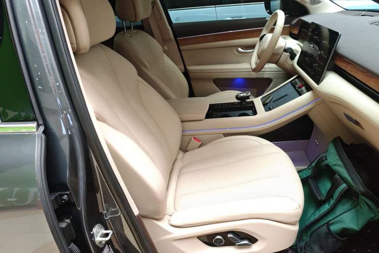 Used Hima AITO M7 2024 1.5T Rear-Drive Plus Version 5 Seats
