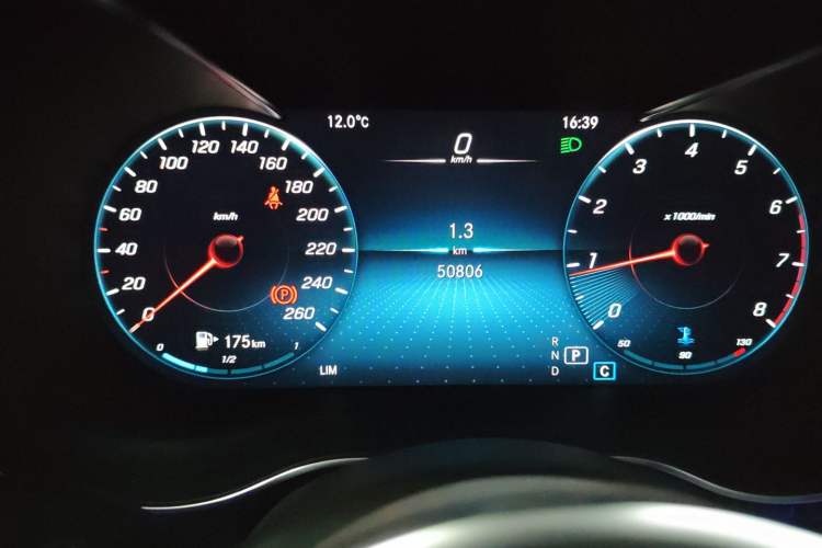 Used Mercedes-Benz GLC 2022 Facelift GLC 260 L 4MATIC Luxury Edition
