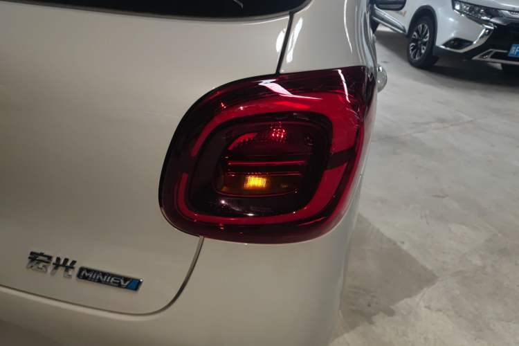 Used Wuling Hongguang MINIEV 2025 Four-Door Version Premium Edition