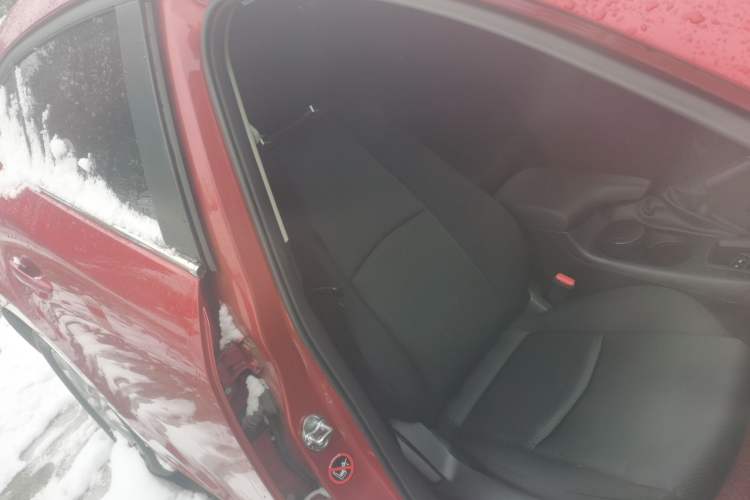 Used Mazda Mazda 3 Axela 2017 Sedan 1.5L Manual Comfort Model Emission Standard China V
