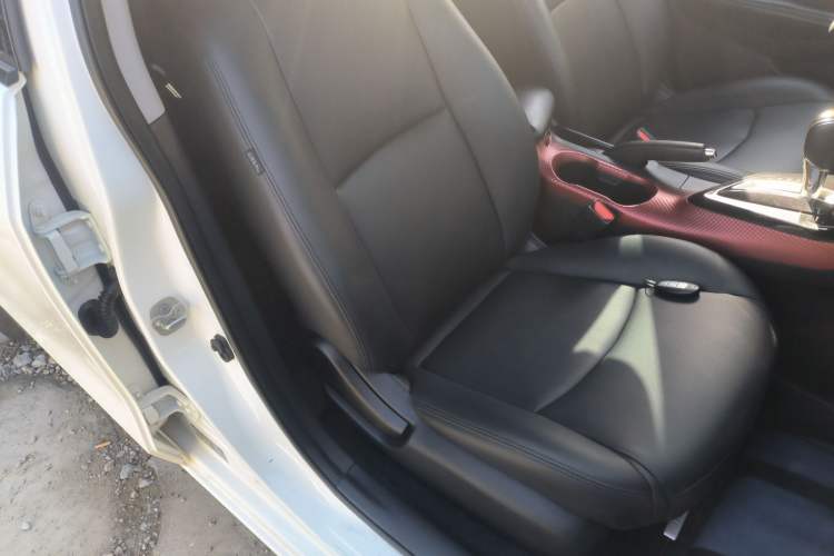 Used Nissan Lannia 2019 1.6L CVT Smart Connect Smart Cool Version China VI Standard