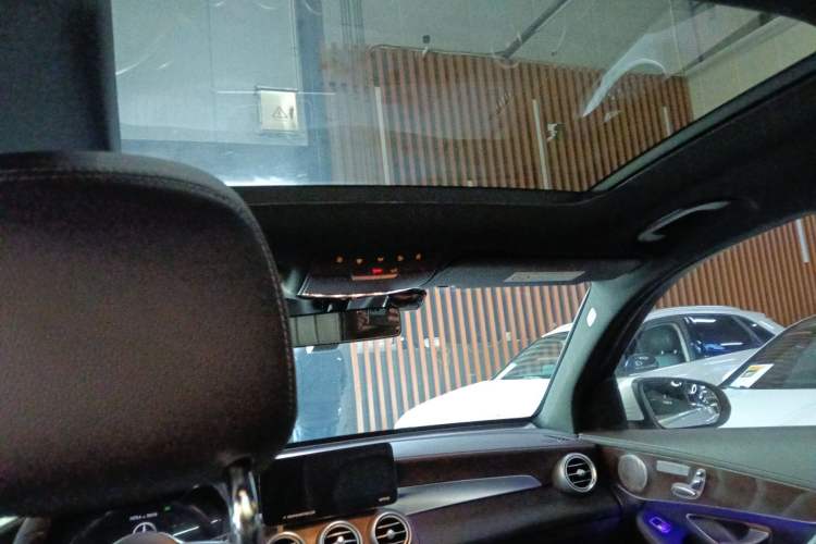 Used Mercedes-Benz GLC 2022 Refreshed GLC 300 L 4MATIC Dynamic Edition Prestige Version
