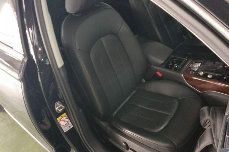 Used Audi A6L 2015 30 FSI Millionth Anniversary Comfort Model