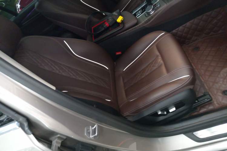 Used BMW 5 Series 2018 530Li xDrive Luxury Package
