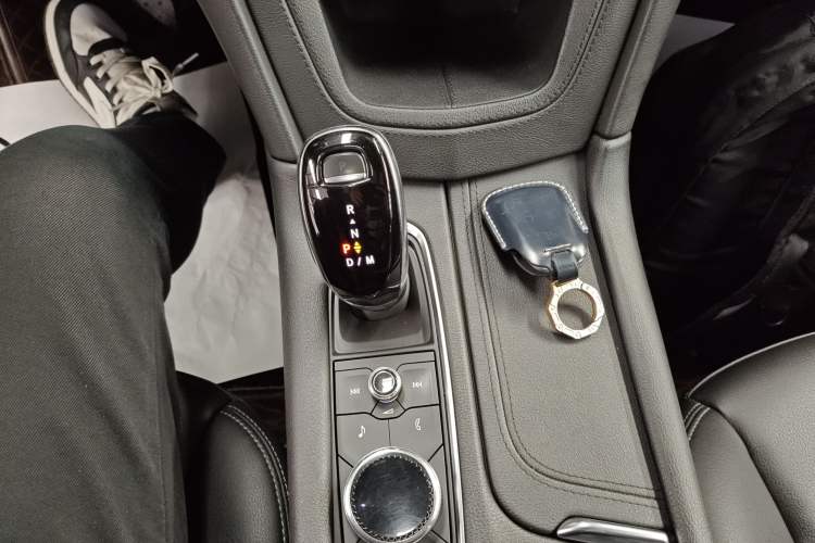 Used Cadillac XT5 2021 2.0T Two-Wheel Drive Luxury Version