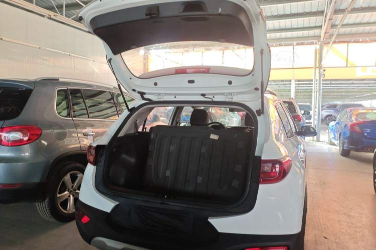 Used Kia kx1 Stonic 2019 1.4L Automatic Fun Edition China VI
