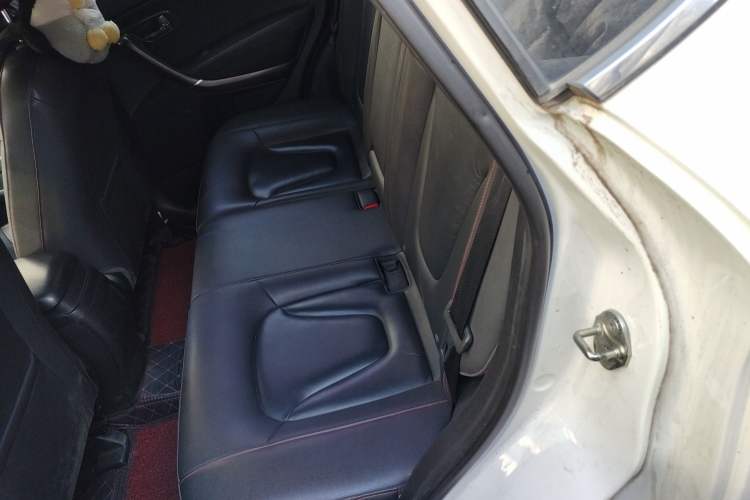 Used Bestune X80 2015 2.0L Manual Luxury Edition