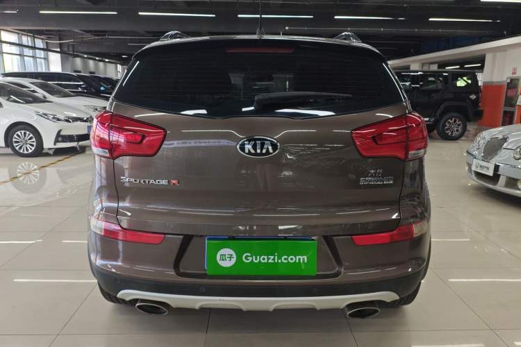 Used Kia Sportage R 2015 2.0L Automatic Two-Wheel Drive DLX Model
