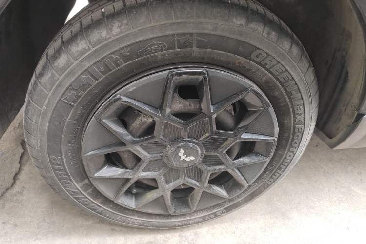 Used Wuling Hongguang MINIEV 2022 GAMEBOY 300km Enthusiast Model with Lithium Iron Phosphate