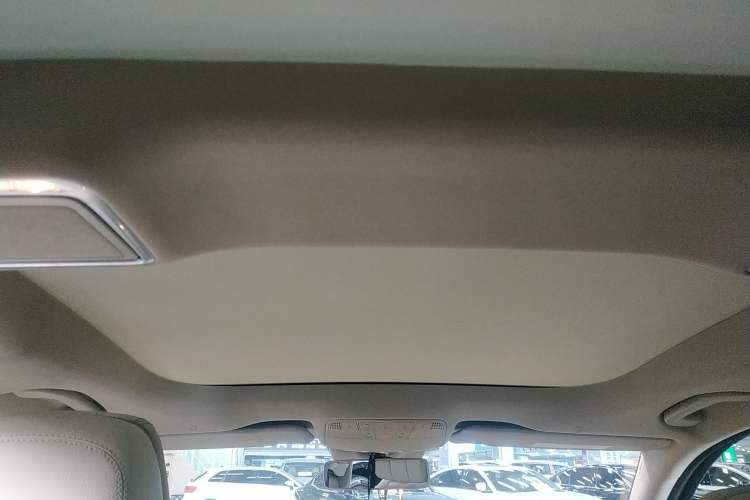 Used Mercedes-Benz E-Class 2017 E 300 L Luxury Model