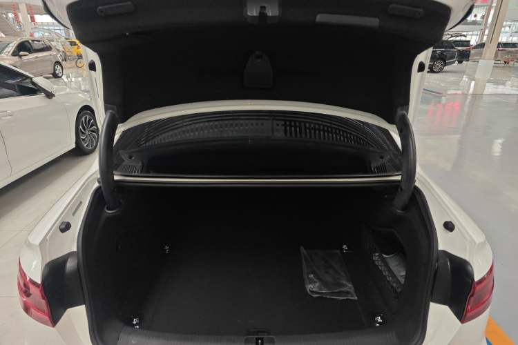 Used Audi A4L 2019 40 TFSI Ambition China VI