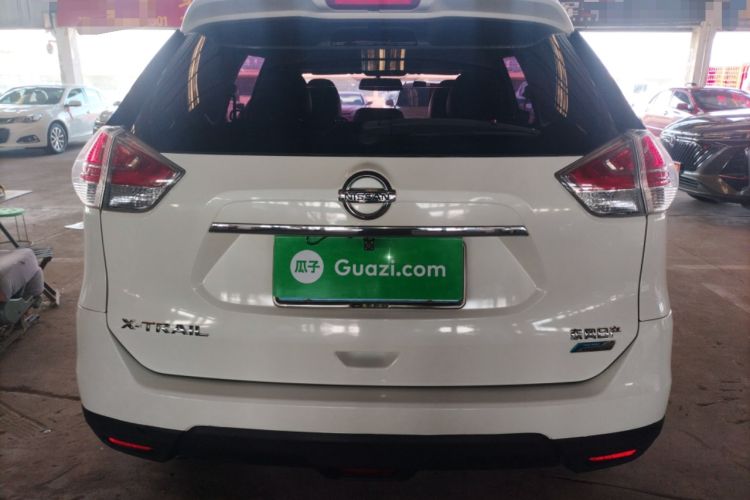 Used Nissan X-Trail 2015 2.0L CVT Comfort MAX Edition 2WD
