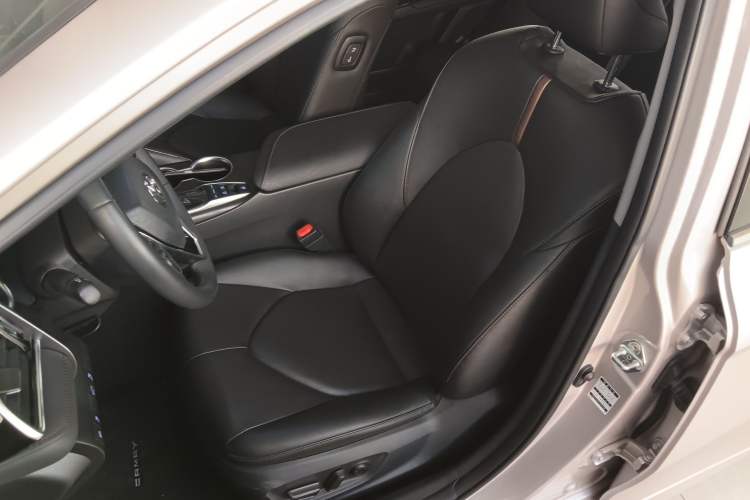 Used Toyota Camry 2021 Dual-Motor 2.5 HGVP Leading Edition
