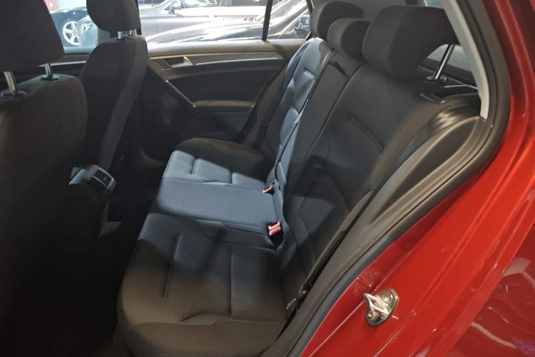 Used Volkswagen Golf 2016 230TSI Automatic Comfort Version