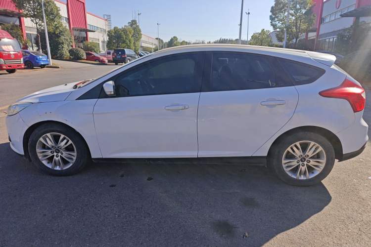 Used Ford Focus 2012 Hatchback 1.6L Automatic Comfort Model
