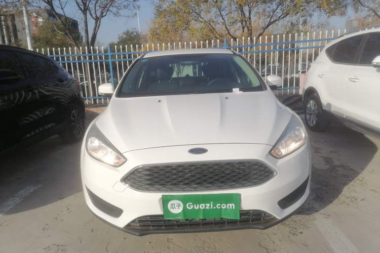 Used Ford Focus 2018 Hatchback Classic 1.6L Automatic Comfort Plus SmartDrive Edition
