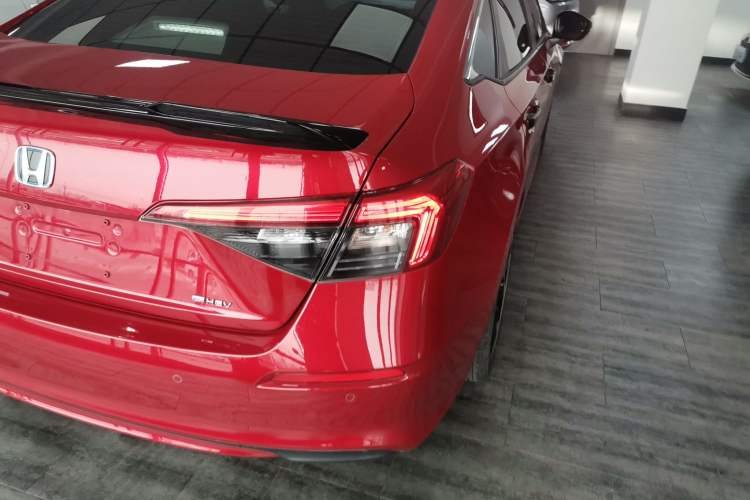 Used Honda Civic 2023 2.0L eHEV Sharp Edition
