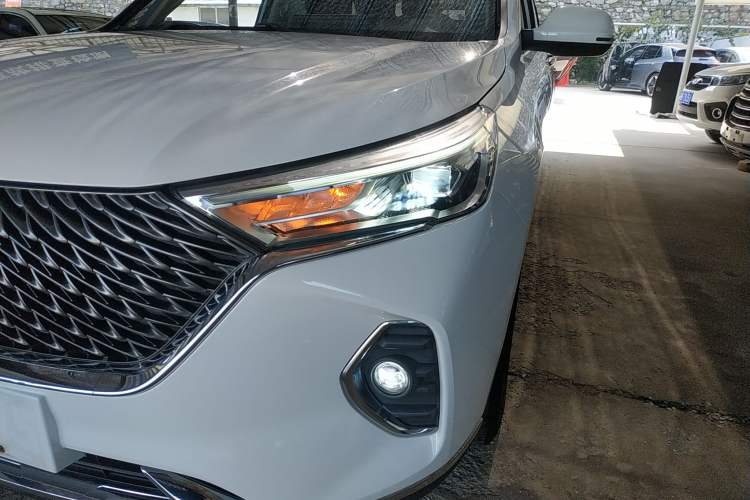 Used Haval M6 2021 PLUS 1.5T DCT Luxury Smart Connectivity Model
