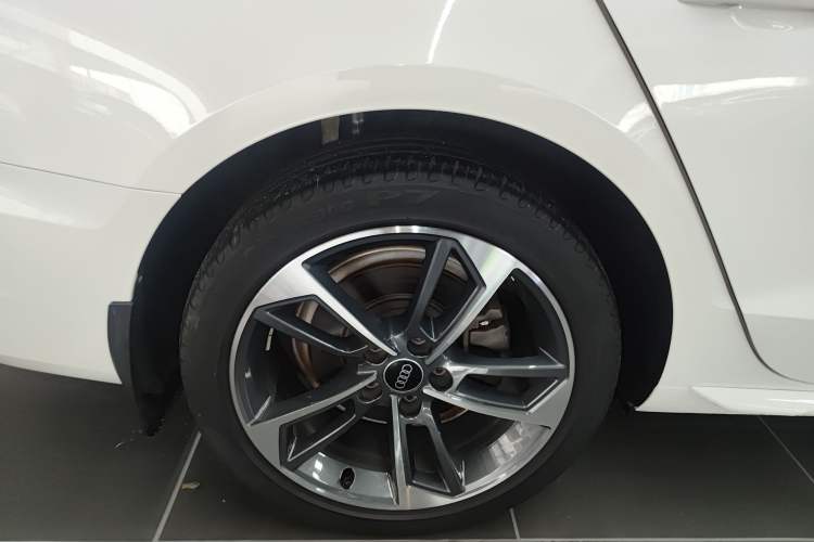 Used Audi A4L 2022 40 TFSI Fashion Dynamic Model