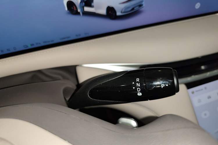 Used  L6 2024 Max Long-Range Version