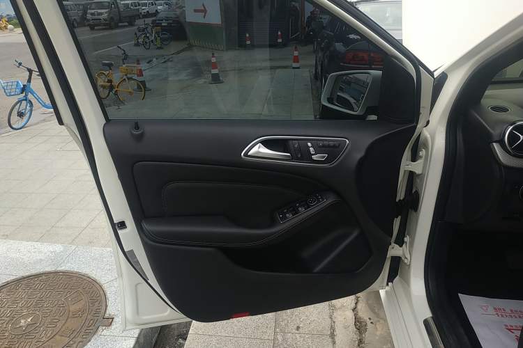 Used Mercedes-Benz B-Class 2018 B 200 Fashion Model
