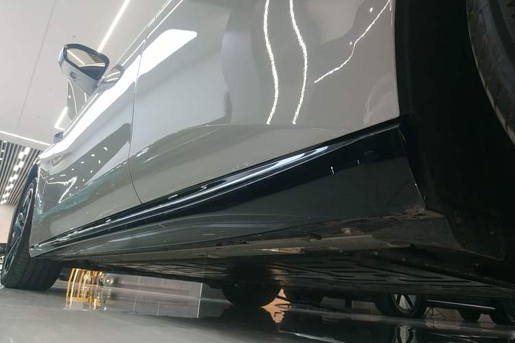 Used Nio ET5T 2025 75 kWh Touring